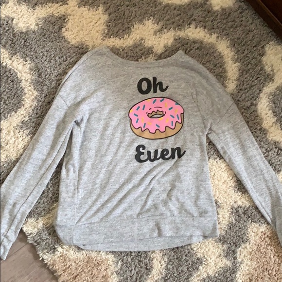 Alya Tops - 🍩 comfy donut sweatshirt